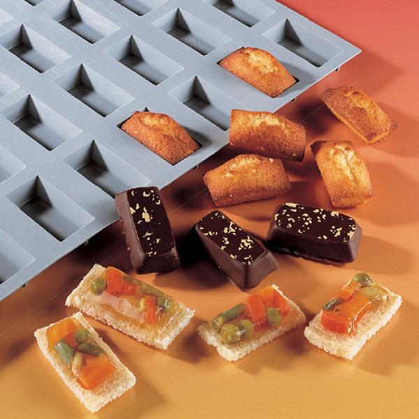 Elastomoule 15 mini Financiers