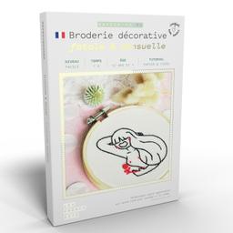 Coffret DIY - Broderie décorative - Femme Fatale