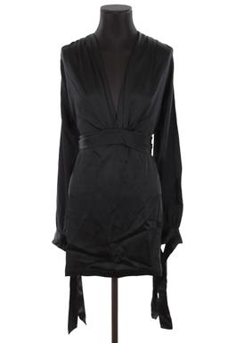 Robe Oud noir