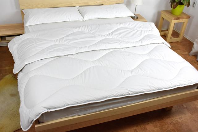 Couette pure laine 600g/m², coton bio, 140x200cm