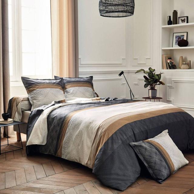 Drap housse satin Tiago Noir TRADILINGE , sable