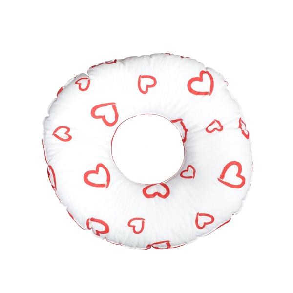 Coussin rond post natal - coeurs rouges sur fond blanc - rouge