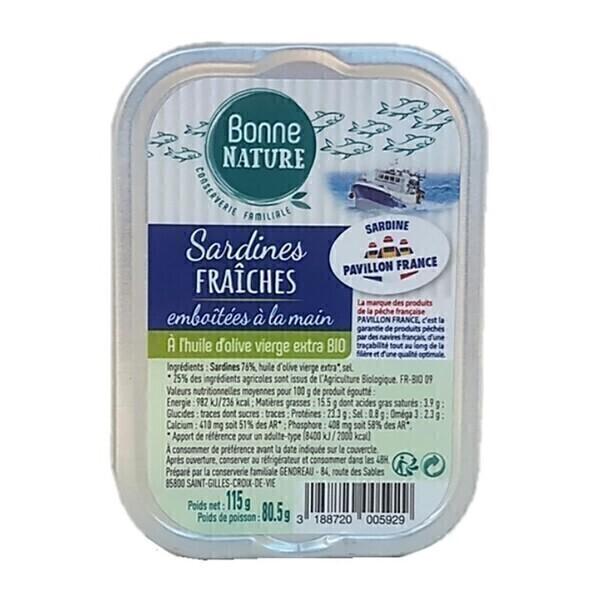 Sardines fraîches emboîtées à la main à l'huile d'olive bio