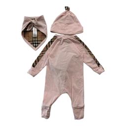 BURBERRY, Ensemble pyjama bonnet et lavalière rose neuf, 3 mois