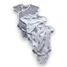 PETIT BATEAU, Lot de 3 bodies à manches courtes, 1 mois