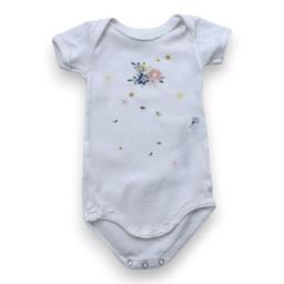 PETIT BATEAU, Body blanc à manches courtes avec impriés, 3 mois