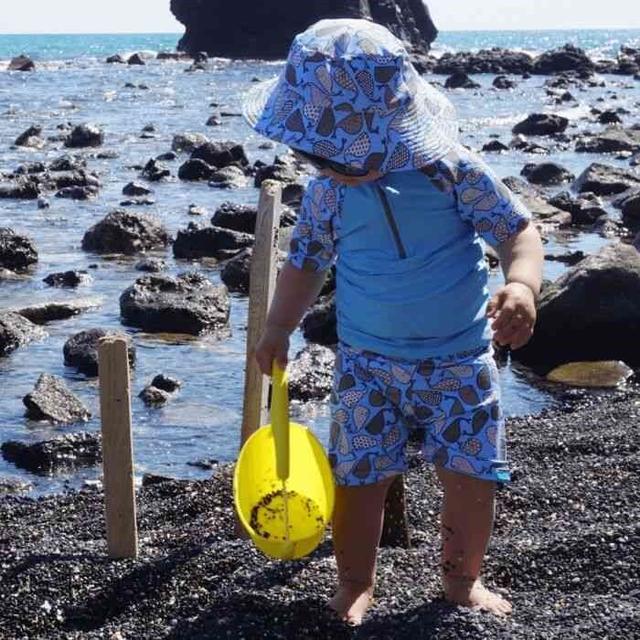 Short de bain anti fuites garçon Balinou bleu à motifs baleines