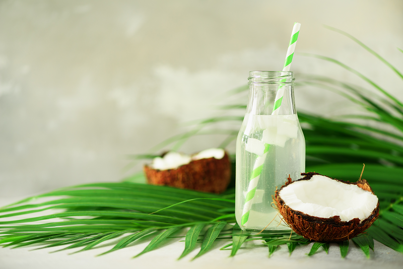 10 utilisations de l'huile de coco en cosmétique - Greenweez magazine